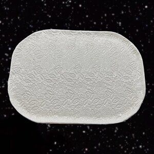 Niquea D Ceramic Made in Italy Large White‎ Tray Plate Textured Flower 15”L 10”W